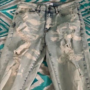 Fernando Skinny Jeans